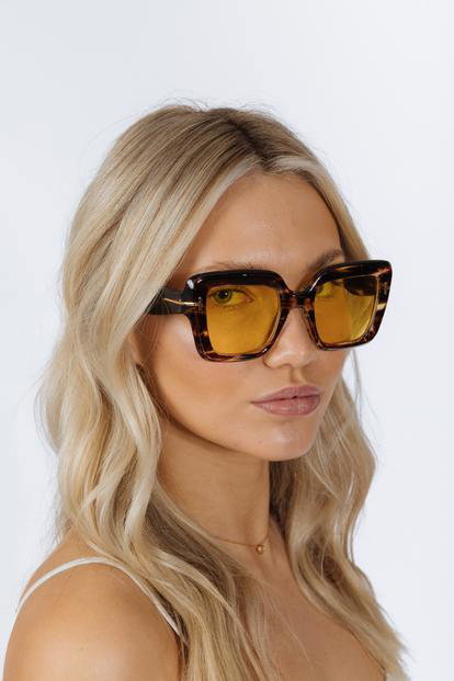 Brown Bold Square Sunglasses In Leopard Yellow