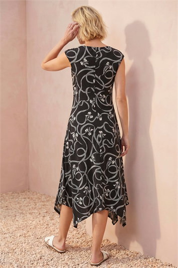 Bow Print Hanky Hem Maxi Dress 14856408