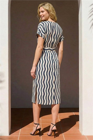 Wave Print Belted Midi Dress 14857760