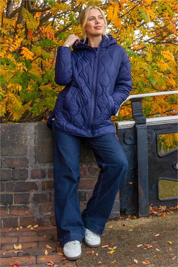 Quilted Hooded Coat 12039860