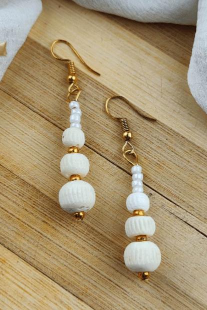 Metallic Three Beads Shell Lightweight Minimalist White Drop Hook Earring
