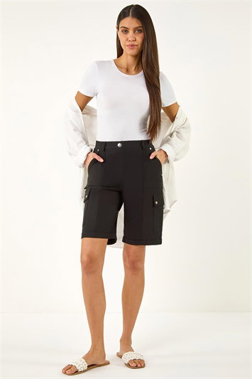 Cargo Pocket Stretch Shorts 18111208