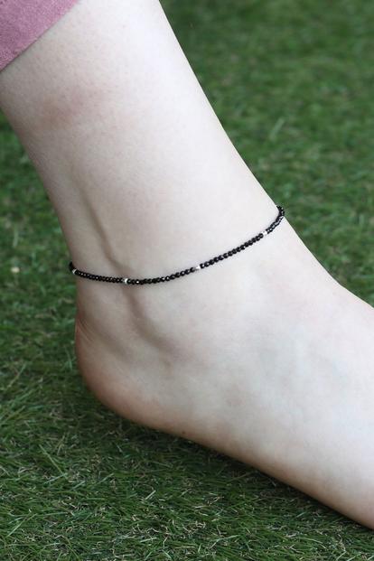 Black Black Beads Slim Indie Chain Boho Payal Anklet