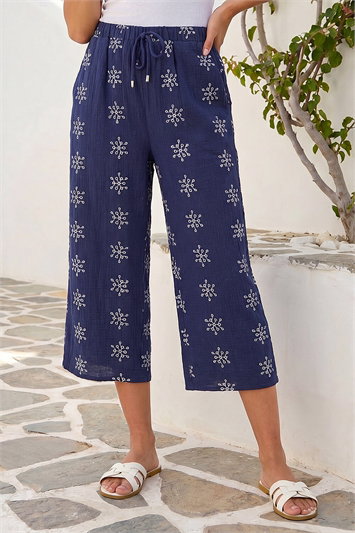 Petite Embroidered Cropped Trouser 18103360