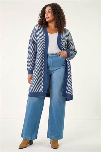 Curve Chevron Fluffy Knit Cardigan 16248460