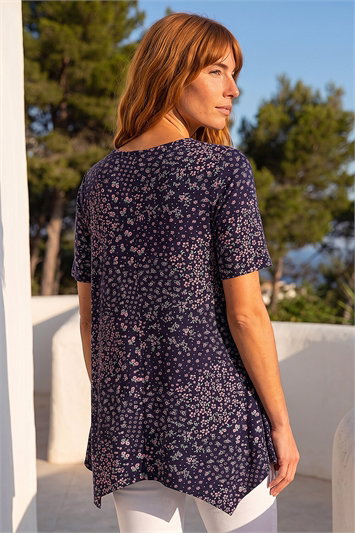 Floral Print Hanky Hem Tunic Top 19417774