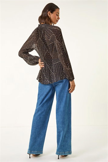 Spot Print Tie Neck Pleated Top 20227608