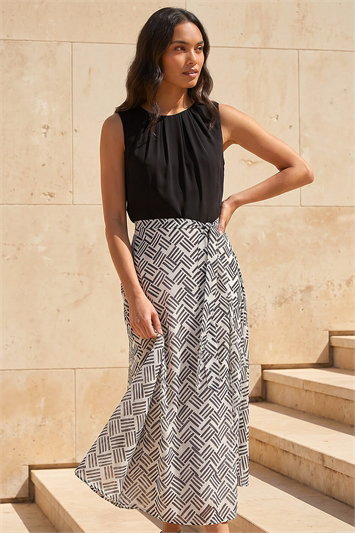 Black Pleat Neck Contrast Print Midi Dress