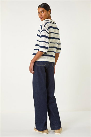 Collared V-Neck Stripe Knit 16183160