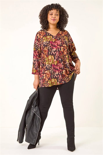 Curve Animal Print V-Neck Top 20237862
