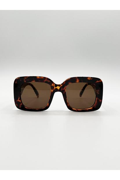Brown Oversized Square Sunglasses With Diamond Check Print Arm