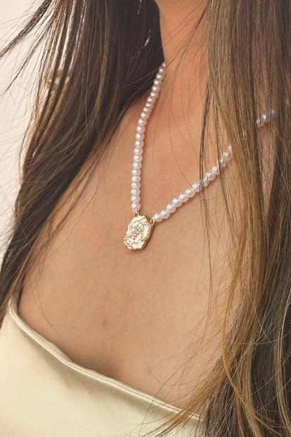 Metallic French Camellia Pearl Necklace - Gift Boxed