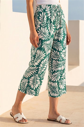 Petite Cropped Trousers 18113628