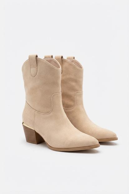 Cream Jessie Womens Suede Western Ankle Boots