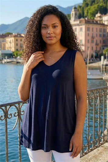 Curve V-Neck Vest Top 19100760