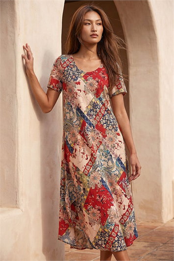 Red Patchwork Print Curved Hem Midi Dress