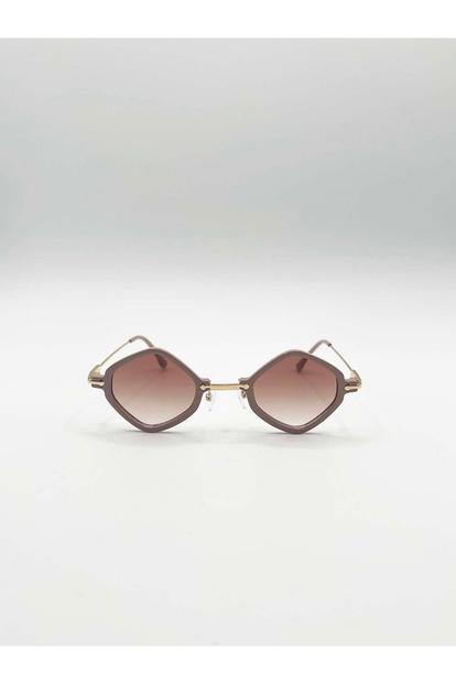 Cream Diamond Shape Sunglasses In Nude