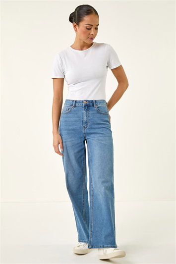 Petite Wide Leg Jeans 18101529