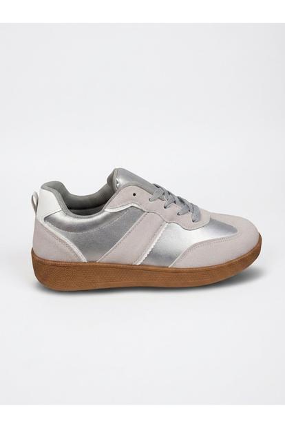 Black Saoirse Retro Style Trainers