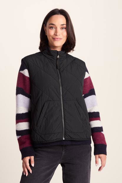 Juni Relaxed Fit Shower Resistant Gilet M000092781