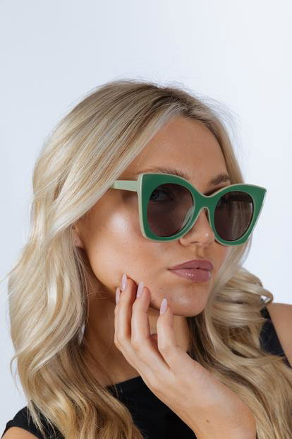 Green Oversized Round Cat-Eye Sunglasses