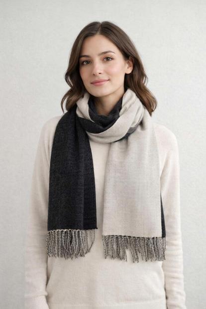 Black Reversible Two-Tone Cashmere Blend Scarf With Tassels
