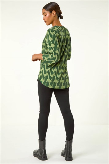 Geometric Print Stretch Blouse 19265234