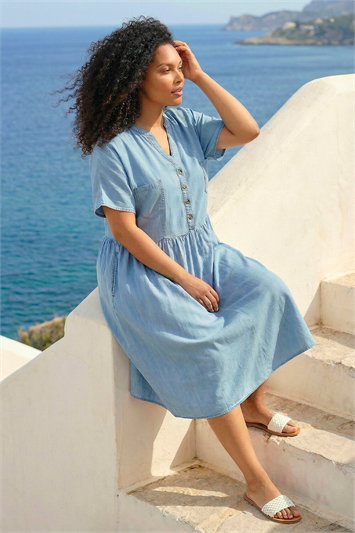 Blue Curve Buttoned Shirt Dress