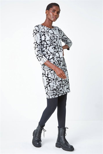 Linear Print Shift Dress 14433236
