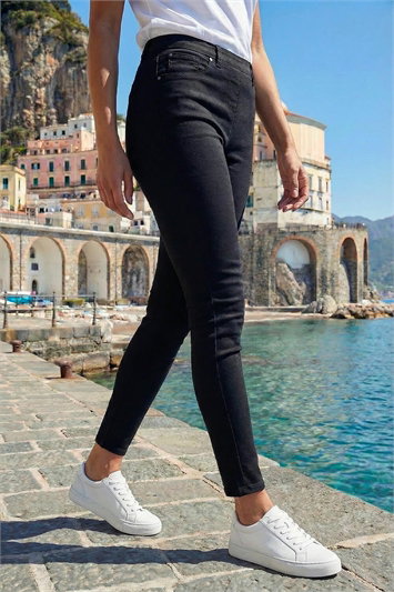 Black Ultimate Stretch Denim Jegging (29 Inch)