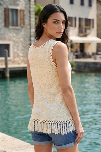 Speckled Fringe Knit Vest 16340938