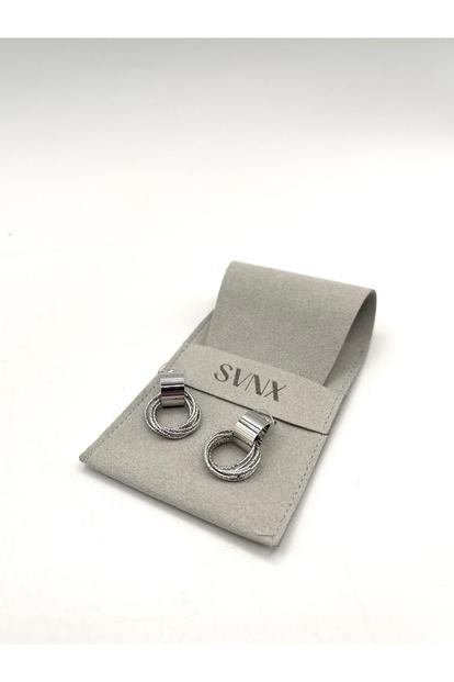 Metallic Multi-Layer Circle Stud Earrings