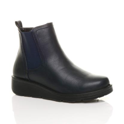 Low Wedge Comfort Ankle Chelsea Boots M000033779