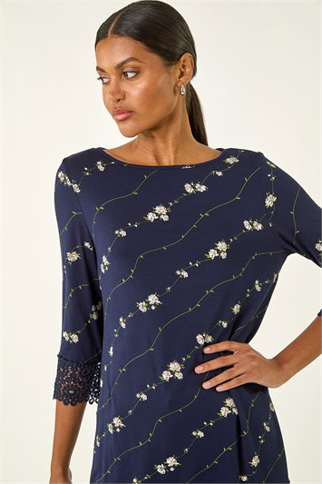 Blue Printed Lace Cuff Stretch Top