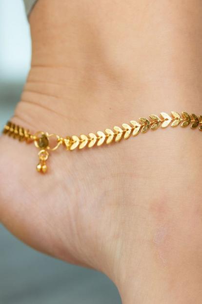 Metallic Golden Brass Leaf Minimalist Boho Thin Slim Foot Payal Anklet