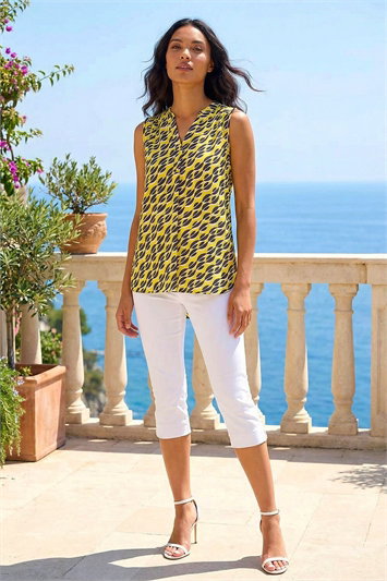 Geo Print Pleat Front Vest Top 20225296