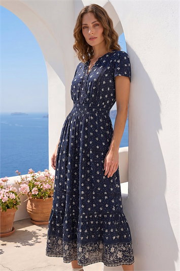 Petite Border Print V-Neck Dress 14878460