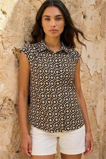 Black Geometric Sleeveless Shirt