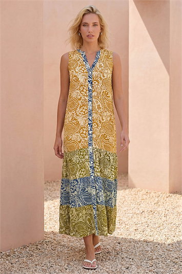 Patchwork Print Tiered Maxi Dress 14519101