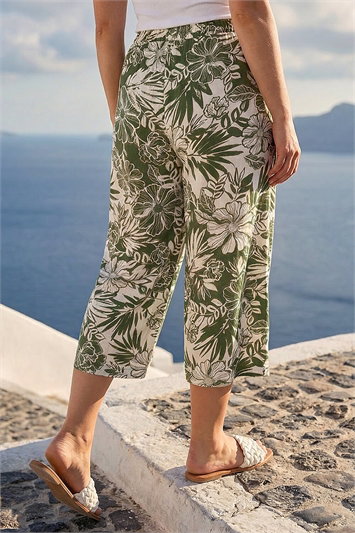 Curve Floral Print Culottes 18122534