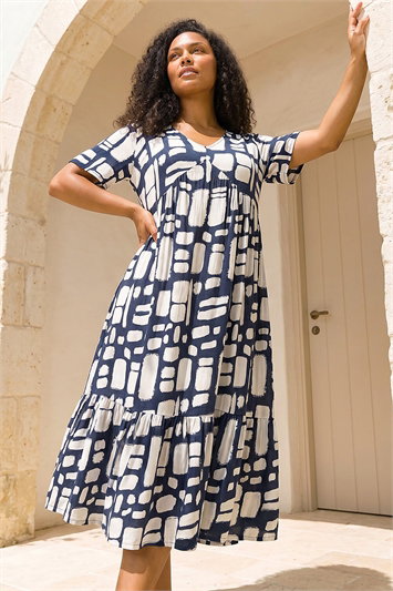 Curve Print Tiered V-Neck Dress 14678360