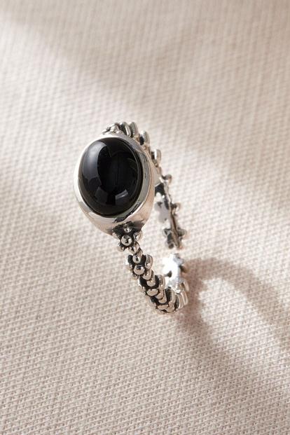 Metallic Sterling Silver Black Zirconia Floral Ring