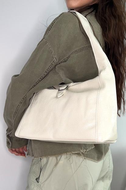 Black Classic Sleek Shoulder Bag
