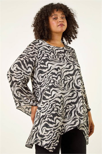 Grey Curve Abstract Print Tunic Top