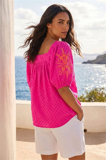 Embroidered Textured Top 20253717