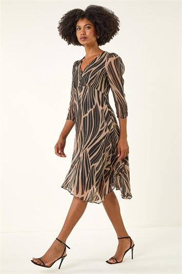 Abstract Chiffon Wrap Asymmetric Midi Dress 14296108