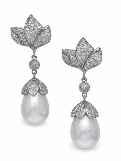 Metallic Leaf Pavé Pearl Drop Earrings