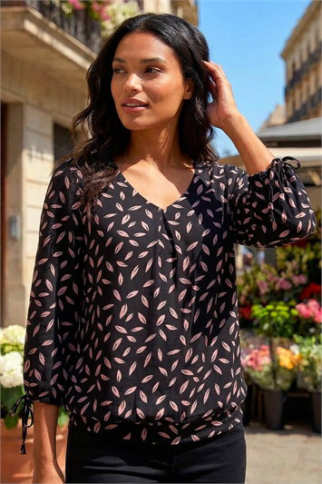 Black Leaf Print Banded Stretch Top