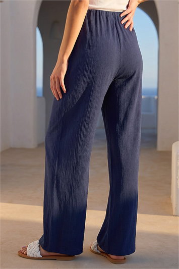 Petite Wide Leg Textured Trouser 18128460