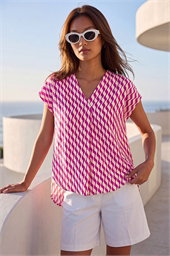 Wave Stripe Print V-Neck Top
